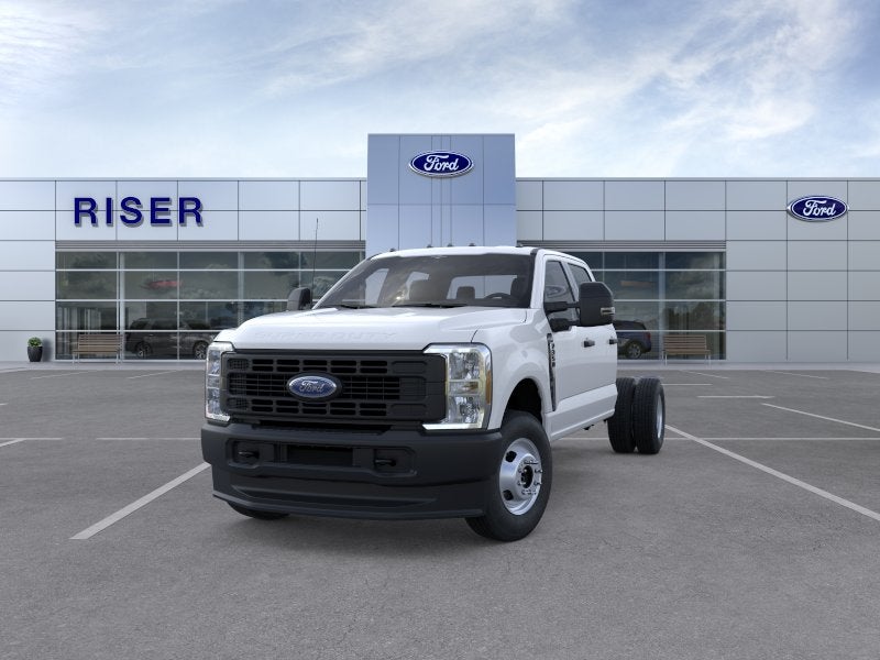 2026 Ford F-350 — side profile view