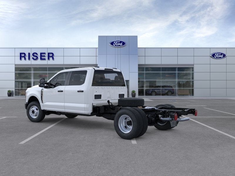 2026 Ford F-350 — interior view