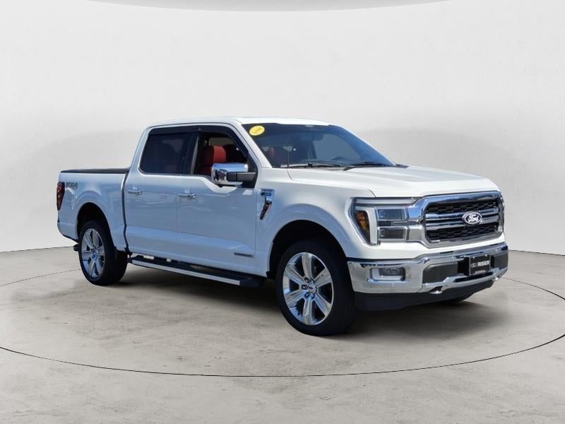 2024 Ford F-150 LARIAT in Oxford White — front three-quarter view