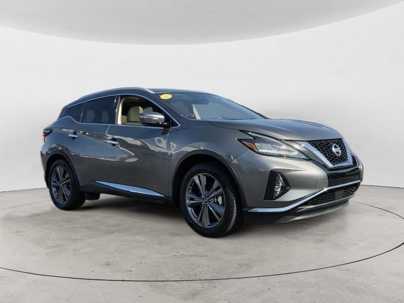 2022 Nissan Murano Platinum in Gun Metallic — front three-quarter view